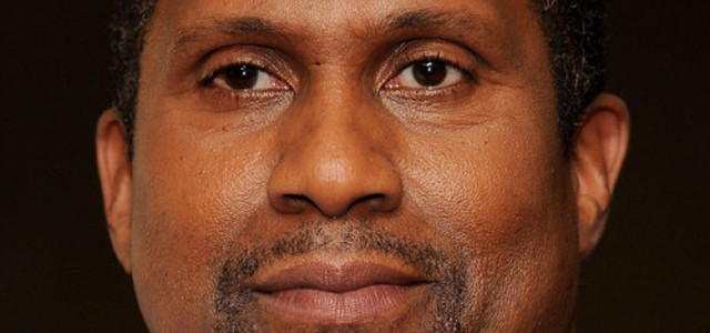 Tavis Smiley and Corporate Diversity Featured in Savoy Summer Issue